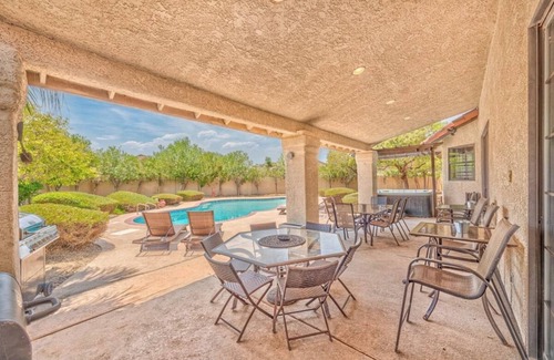 Las Vegas House | 777Rentals - 11BR/8.5BA - TUF House