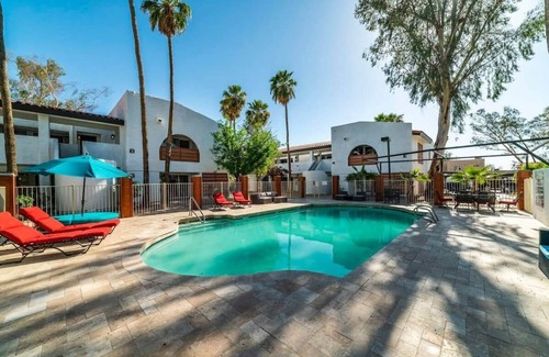 Casa Grande Condo | 78- Modern Casa Grande Desert Paradise heated pool