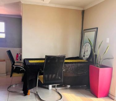 Port Elizabeth House | 79 Franklandman street