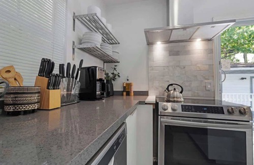 Midtown House | 7BD Downtown Oasis - Pool - 10 Mins to South Beach