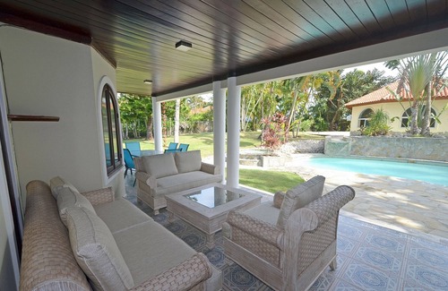 Sosua Villa | 7BD Guest-Friendly Villa with Private Pool, Jacuzzi and Billiard, near Beach!
