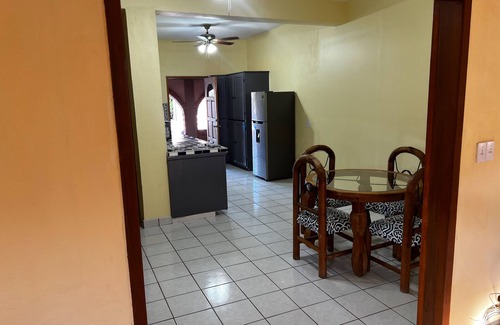 Loreto Villa | 7bdrm boutique hotel with AC, WiFi , heated pool convenient location.