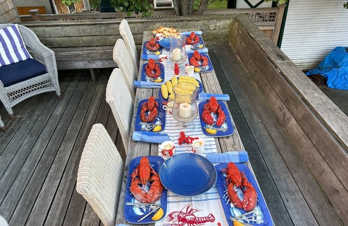 Avon House | 7br/3.5ba Classic Bay Head Beach House Steps To The Beach