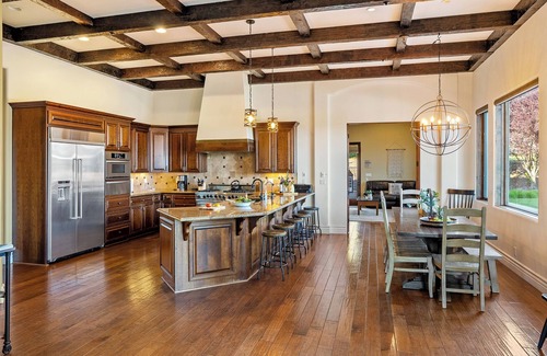 Templeton House | 7BR/4BA Farmhouse & Barn Estate on a Resort-Like Setting!
