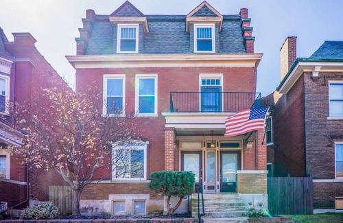Tower Grove South House | 7BR Luxury Living | 1st Floor Primary/ABODEbucks