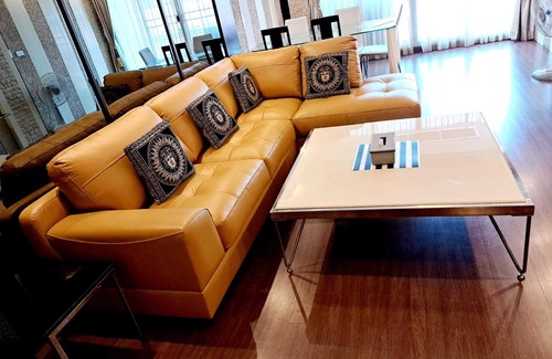 Khlong Toei Nuea Apartment | 7C - 2 Bedroom Downtown Apartment with shared Pool