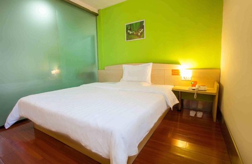 Fengtai Hotel | 7Days Inn Beijing Lugouqiao