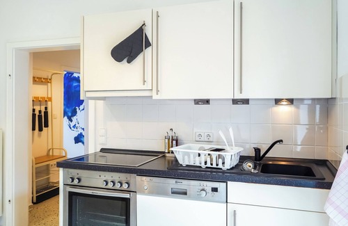 Kaiserslautern Condo | 7Seas Apartment mit Balkon