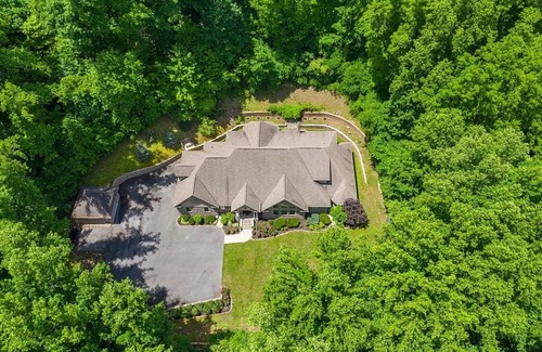 Wears Valley Cabin | 8,000 Sq Ft I Fitness Center I Cinema I Large Arcade I Games I Pinball IGorgeous