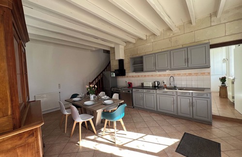 Thesee House | 8 Bedroom Private vacation home in ThÃ©sÃ©e