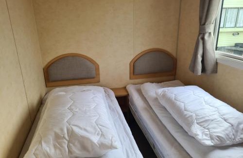 Ingoldmells Apartment | 8 berth central heated on Coral Beach ABI CB