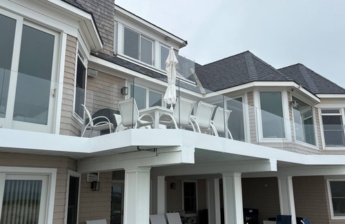 West Hampton Dunes House | 8 BR Glamorous Oceanfront, 8 Bath, Pool + Jacuzzi - Ask for Last Minute Deals!