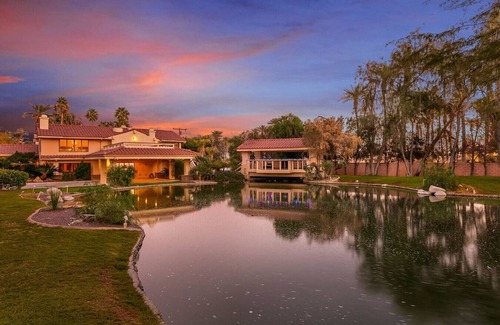 Palm Desert Villa | 8 Bunch Palms 34750 Washington PD