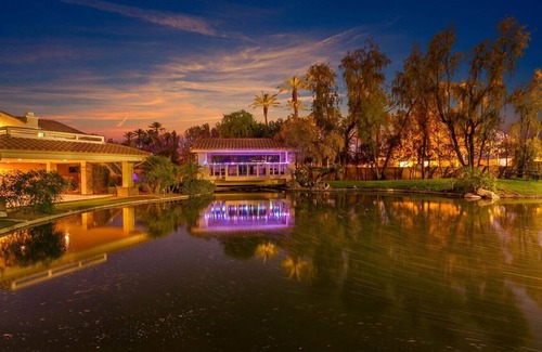 Palm Desert Villa | 8 Bunch Palms 34750 Washington PD