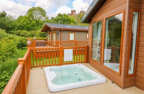 Tattershall House | 8 Castle View