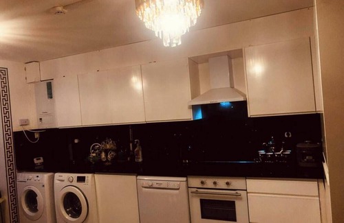 Kennington House | 8 Guests - Pet Friendly - Near Tube & Kennington