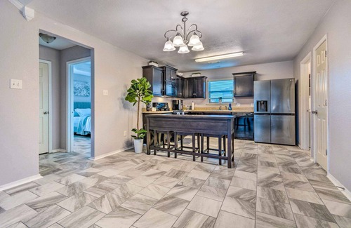 Little Rock House | 8 Mi to Downtown Little Rock: Home w/Fenced Yard