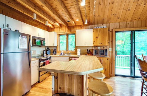 Andover House | 8 Mi to Okemo Mountain Resort: Mtn-View Retreat!