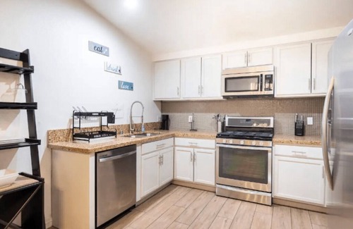 Las Vegas House | 8 miles to Fremont with private pool and 8 beds