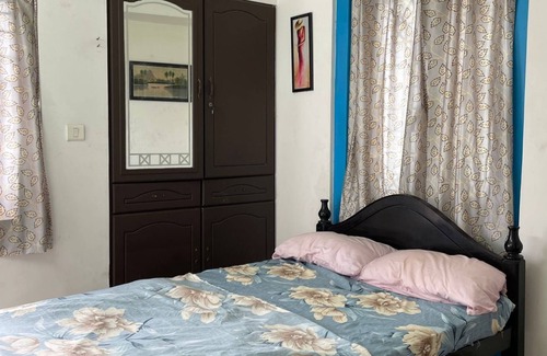 Thiruvananthapuram Apartment | 8 min walkable distance from museum, zoo and kanakakunnu palacenPrime location