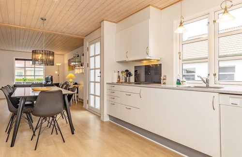 Skagen House | 8 person holiday home in Skagen-By Traum