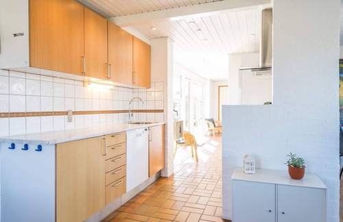 Henne Strand House | 8 person holiday home in Henne