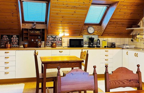 Sorbo House | 8 person holiday home in BRÅLANDA-By Traum