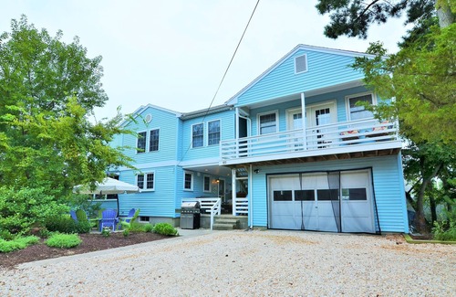 Lewes House | 8 Rhode Island - BAY BLOCK HOME, STEPS FROM LEWES BEACH