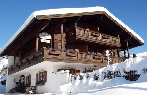 Entfelden Apartment | (8) Vier-Raum-Ferienwohnung 85qm, 2 Bäder, 3 Schlafzimmer, Küche und Balkon