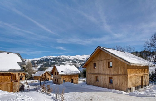 Gresse-en-Vercors Condo | 800 des Remontées! Chalet Duplex + Sauna sur place
