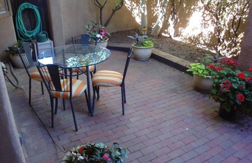 Northeast Santa Fe House | 800 East Elegance in Santa Fe