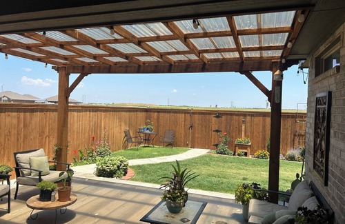 Wolfforth House | 806 House! 3/2 home in welcoming Wolfforth with AC, WIFI, TV, + filtered water