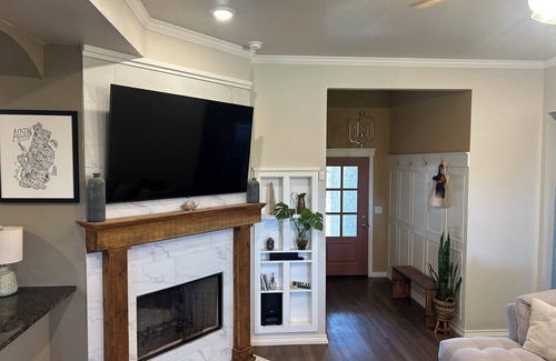 Wolfforth House | 806 House! 3/2 home in welcoming Wolfforth with AC, WIFI, TV, + filtered water