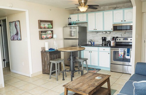 Fort Myers Beach Apartment | #808 Gulf View at Lovers Key Beach Club