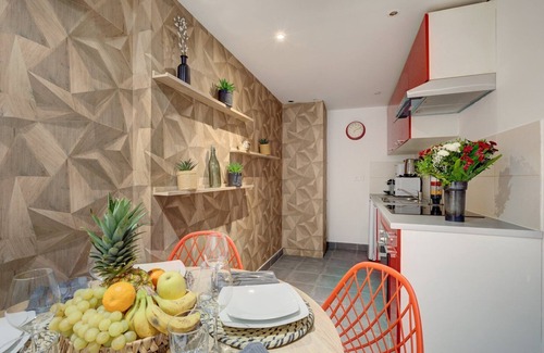 Asnieres-sur-Seine Apartment | 812 Suite Besty - Superb apartment in Paris