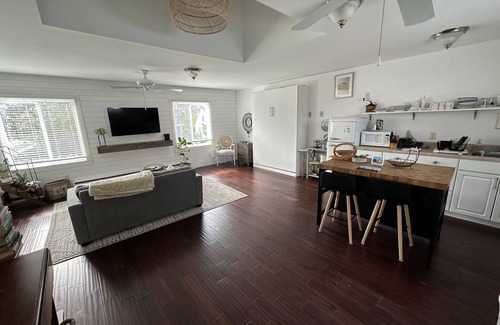 Lewes Apartment | 829 Savannah - Beach Retreat in Historic Lewes available for 3 Night Minimum