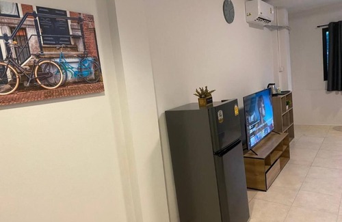 Kathu Apartment | 84 Bar ve Konuk Evimiz