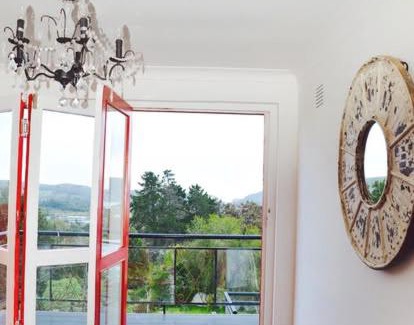 Old Place House | 84 Milkwood Drive with Solar Energy