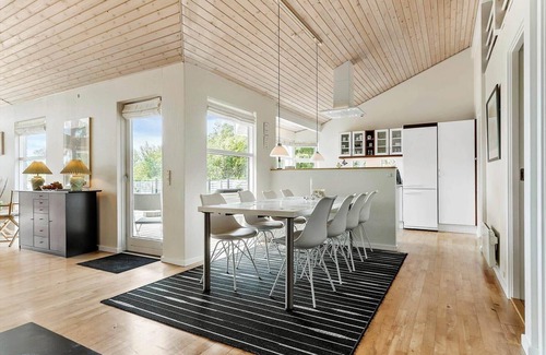 Lyngsbæk Strand House | 84182 Ebeltoft - Kystvejen 37