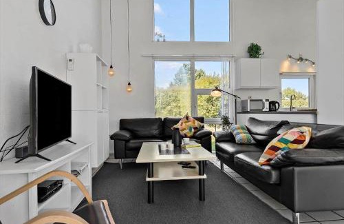 Øer Strand House | 84259-8400-Oer-Hojden-34