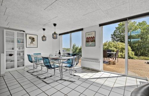 Øer Strand House | 84259-8400-Oer-Hojden-34