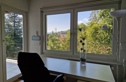 Ohningen Condo | 84sqm large, bright apartment with balcony, 3 minutes from the beach