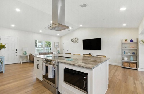 Gibsonton Apartment | 8506 Magnolia St Gibsonton FL 33534
