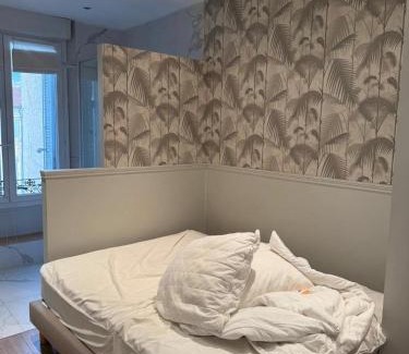 La Celle-sous-Gouzon Apartment | 88 ANT - Appartement 3 chambres Rue Antibes proche Palais Festivals