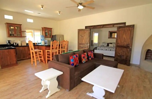 El Pescadero Condo | 8AP Beautiful 1st Floor Condo, Pool Side, Cerritosn