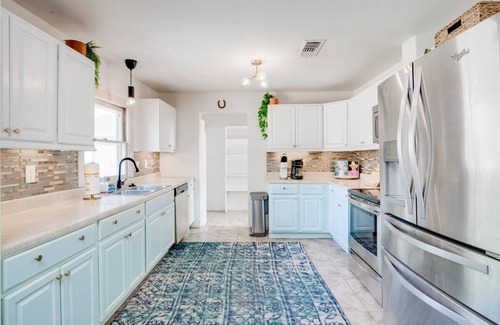 Blanco House | 8b 4b Nearby Pool Blanco Wine Trail Town sq