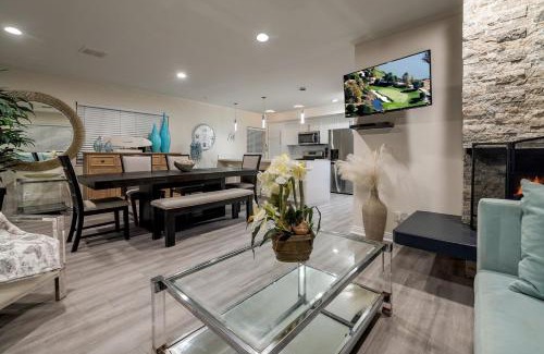 West Newport House | 8BR Beach Duplex with Ocean Views, Patio & Pool Table