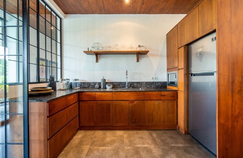 Pererenan Villa | 8BR Group Getaway: Villa Complex in Pererenan