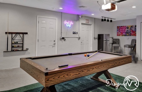Pompano Beach House | 8BR Resort w/Pool & Tons of Games - 22 Guests