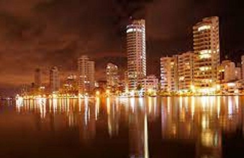 Castillogrande House | 8mg-1 Mansion in Cartagena Near the Sea With Air Conditioning And WIFI